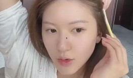 哔哩哔哩 赵露思否认整容,真实美，无需雕琢